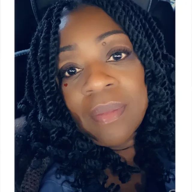 735845 profile