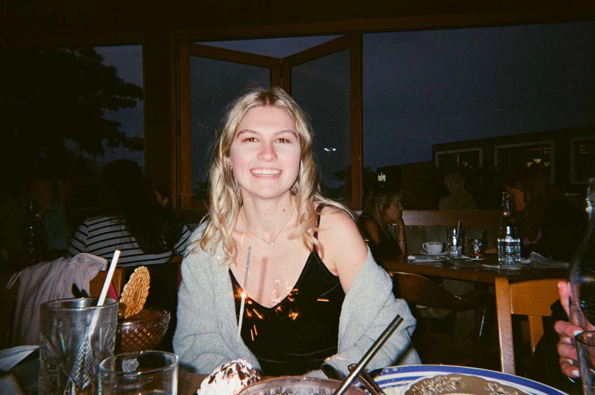Lauren profile