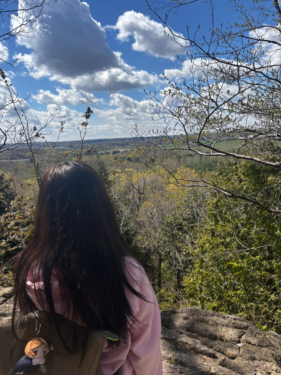 Ava R profile