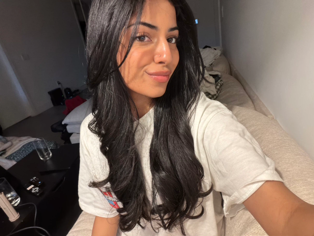 Esha Aggarwal profile
