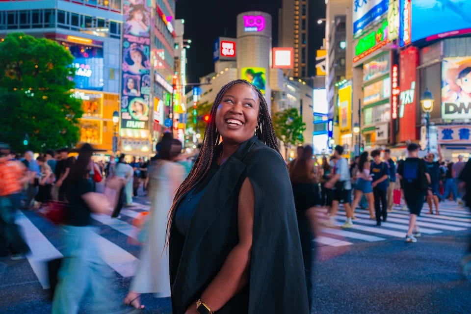 Folake profile
