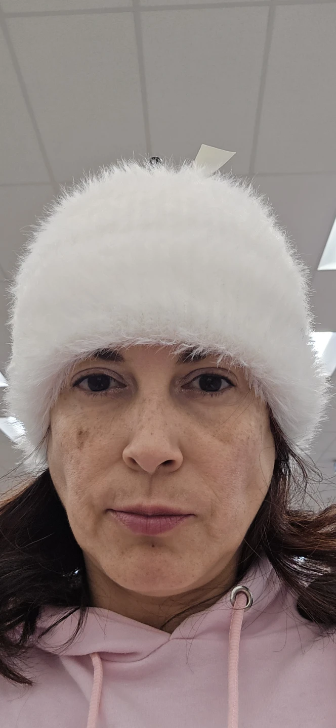 Claudia profile