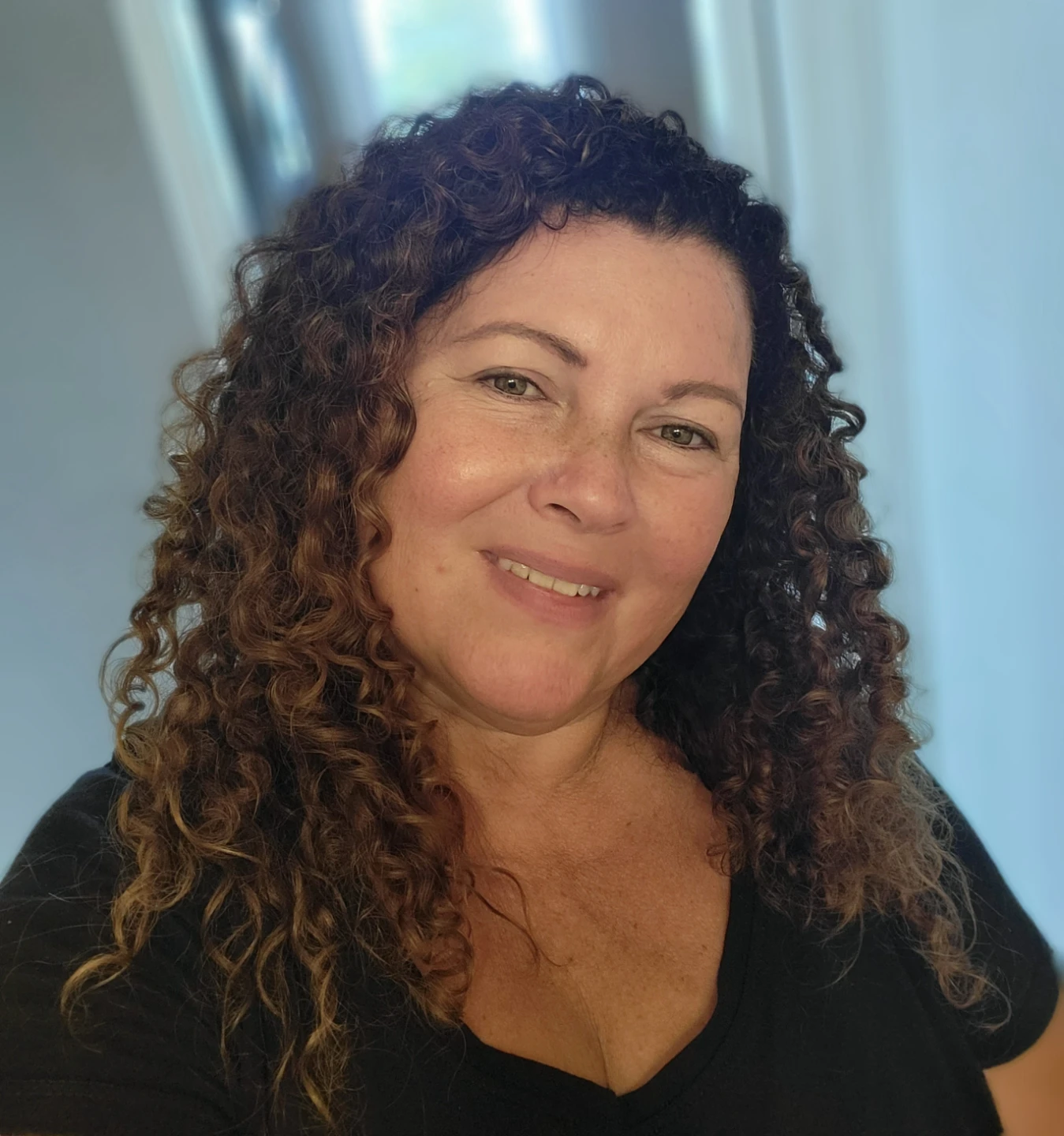 Lori profile