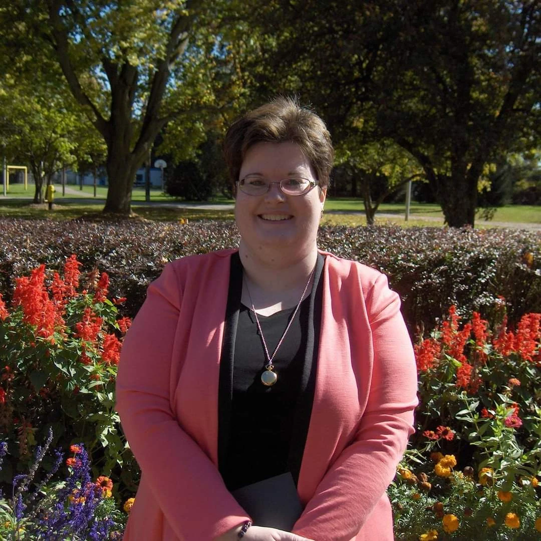 Andrea Roulston profile