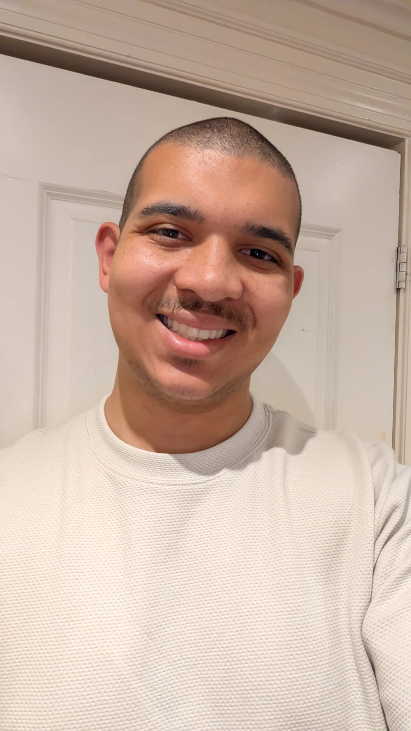 Aaron G profile
