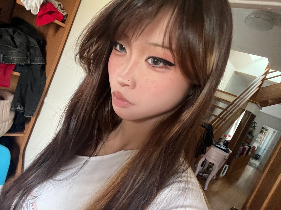 nicole profile