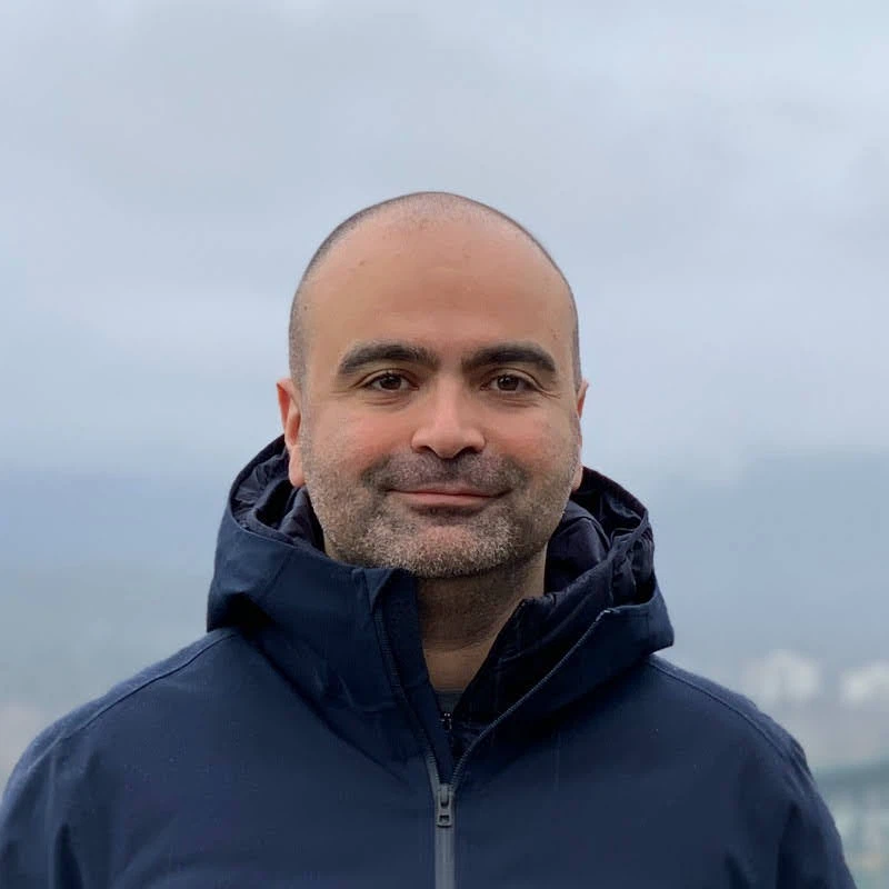 Reza Sadr profile