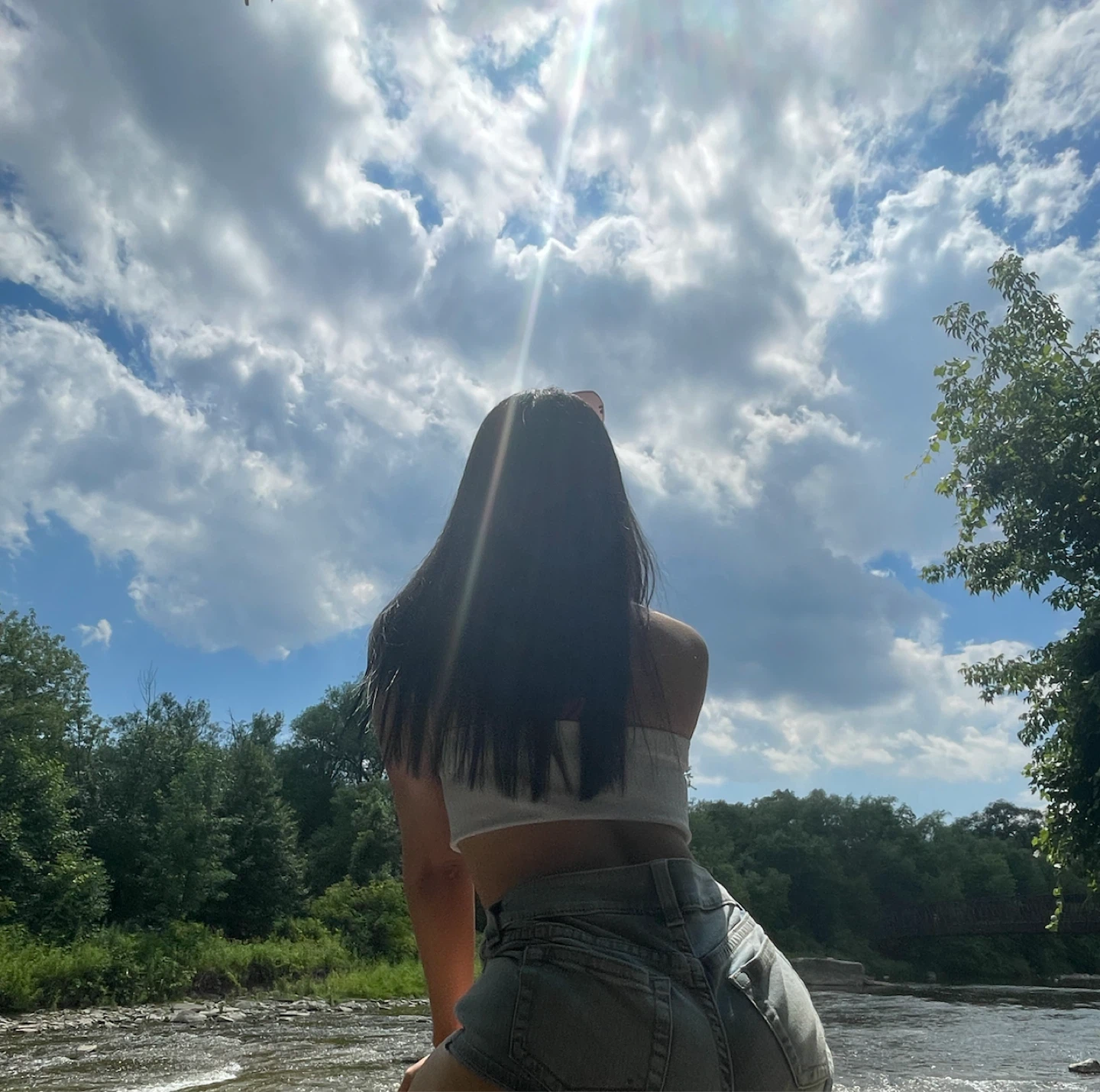 Emy profile