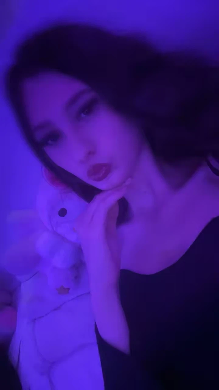 Darla profile