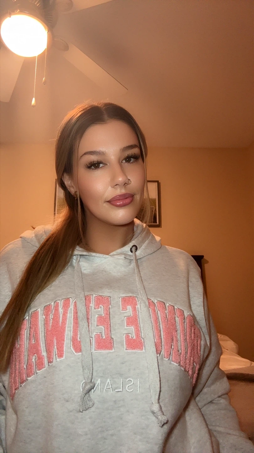 Emily Phillips profile