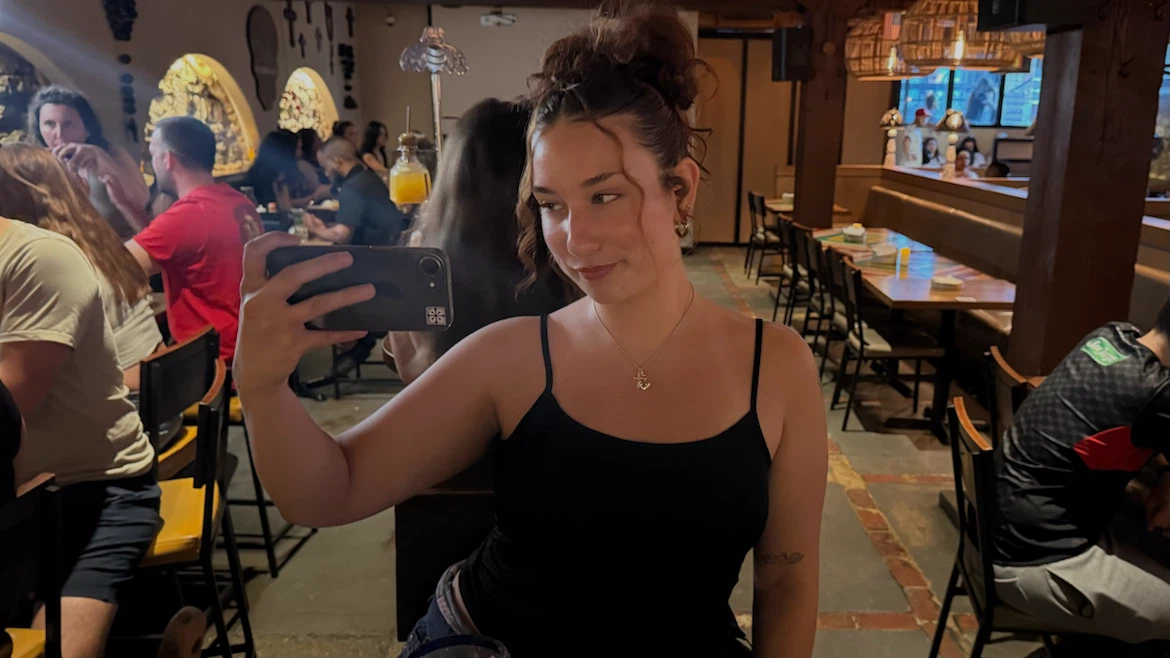 Emma Riquer profile