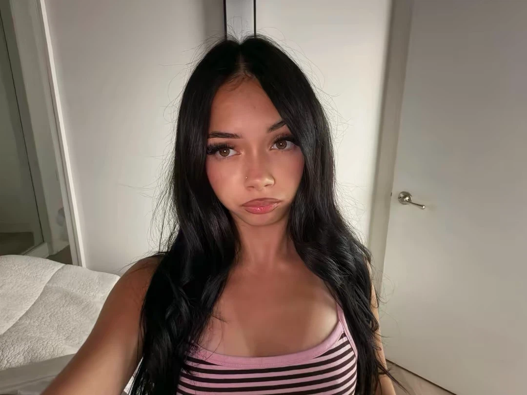 Ariella profile