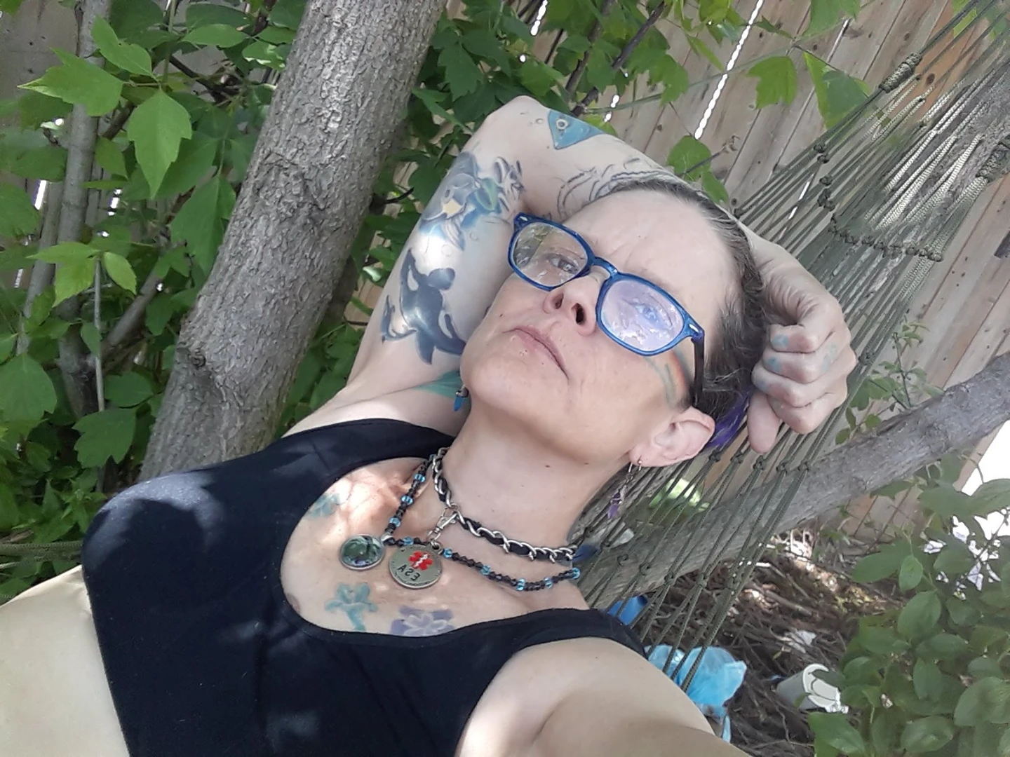 Sapphire York profile