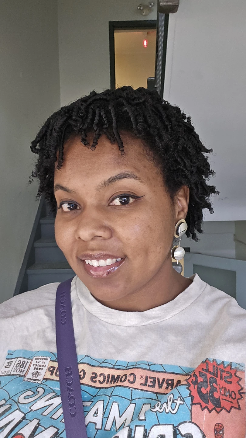 Shaniece profile