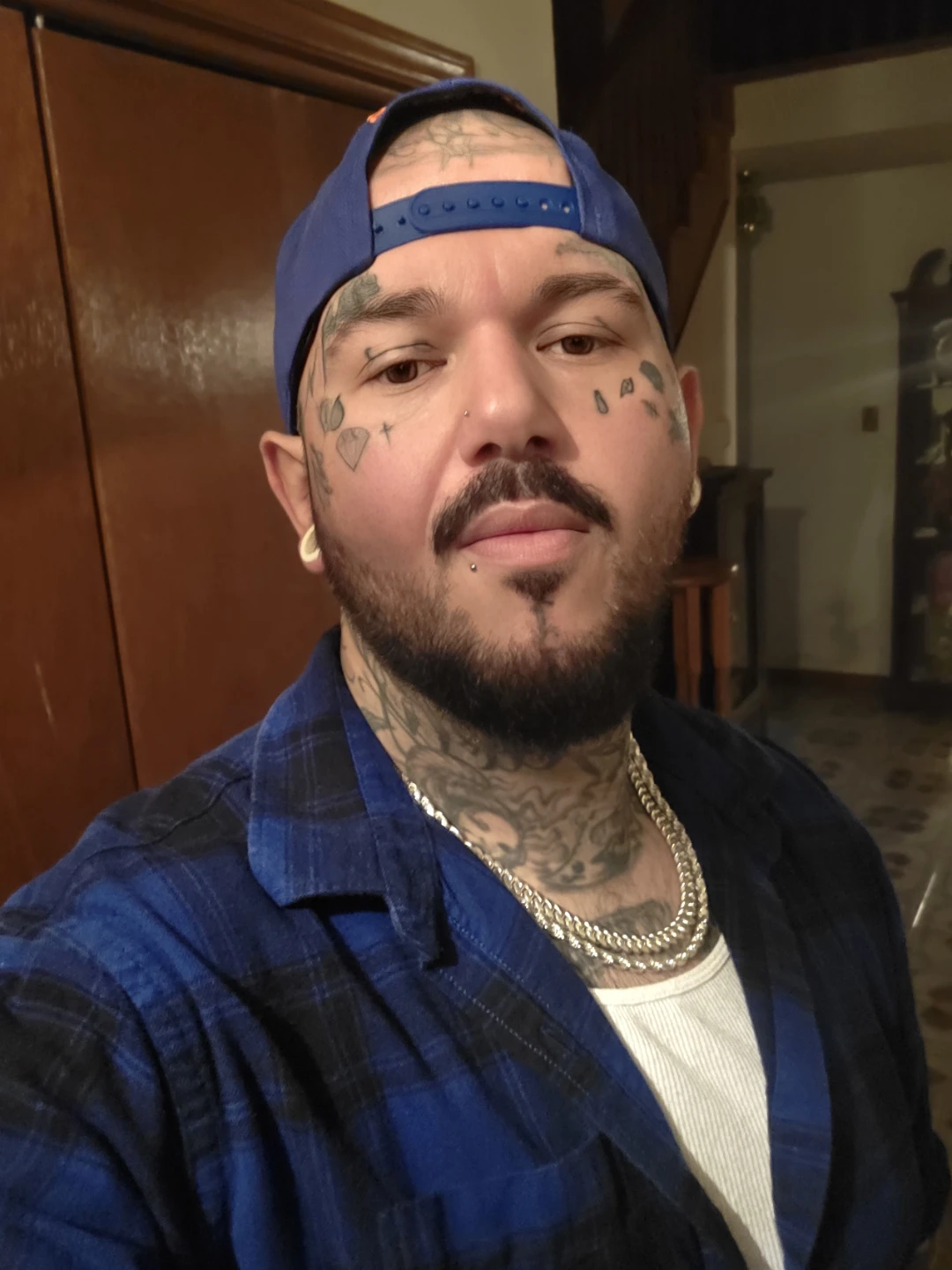 Chris profile