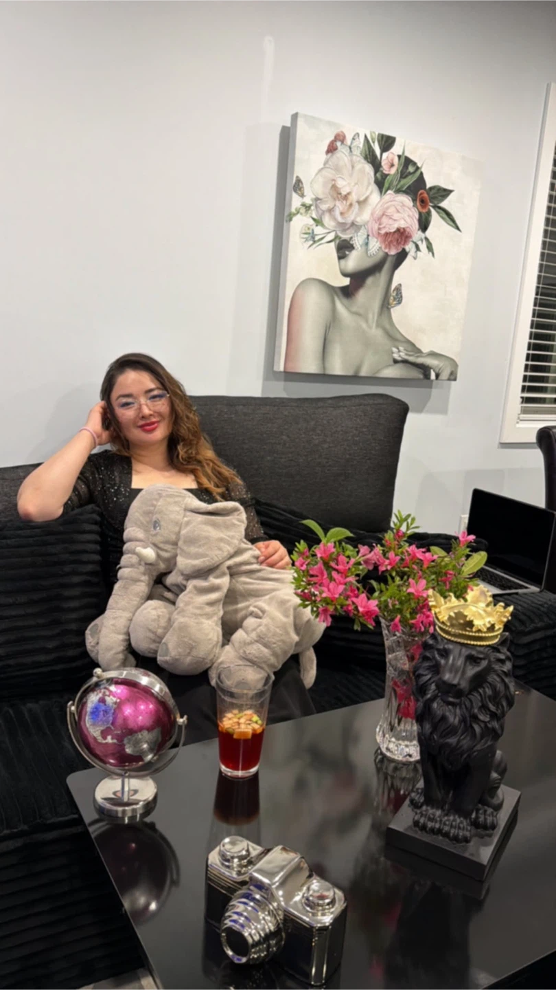 Elizabeth Maza profile
