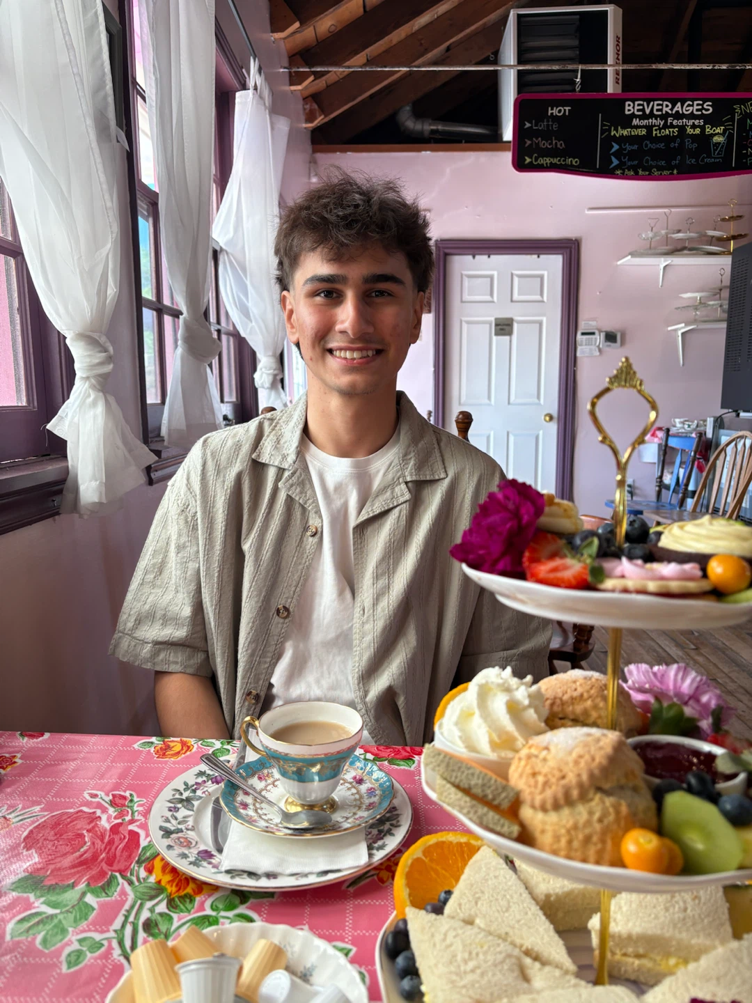 Toqyan Rahmaty profile