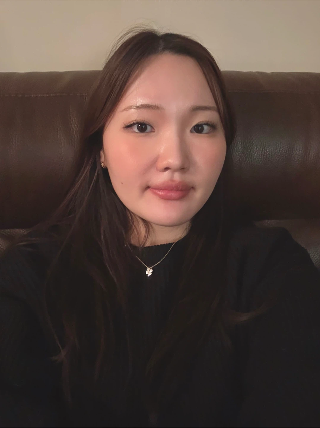 Elle profile