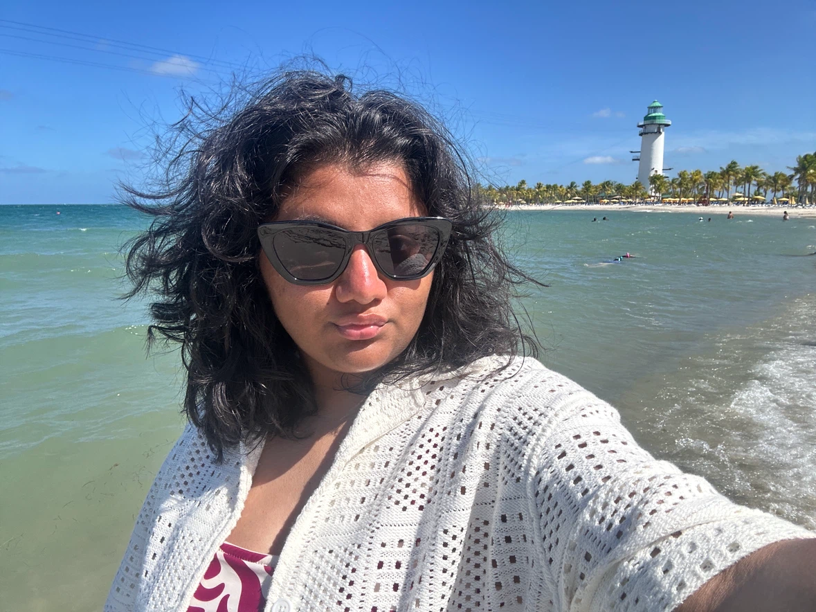 Vidhi profile