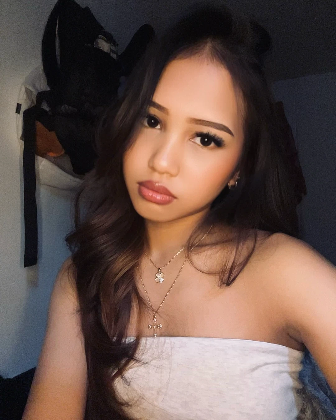 Reina profile