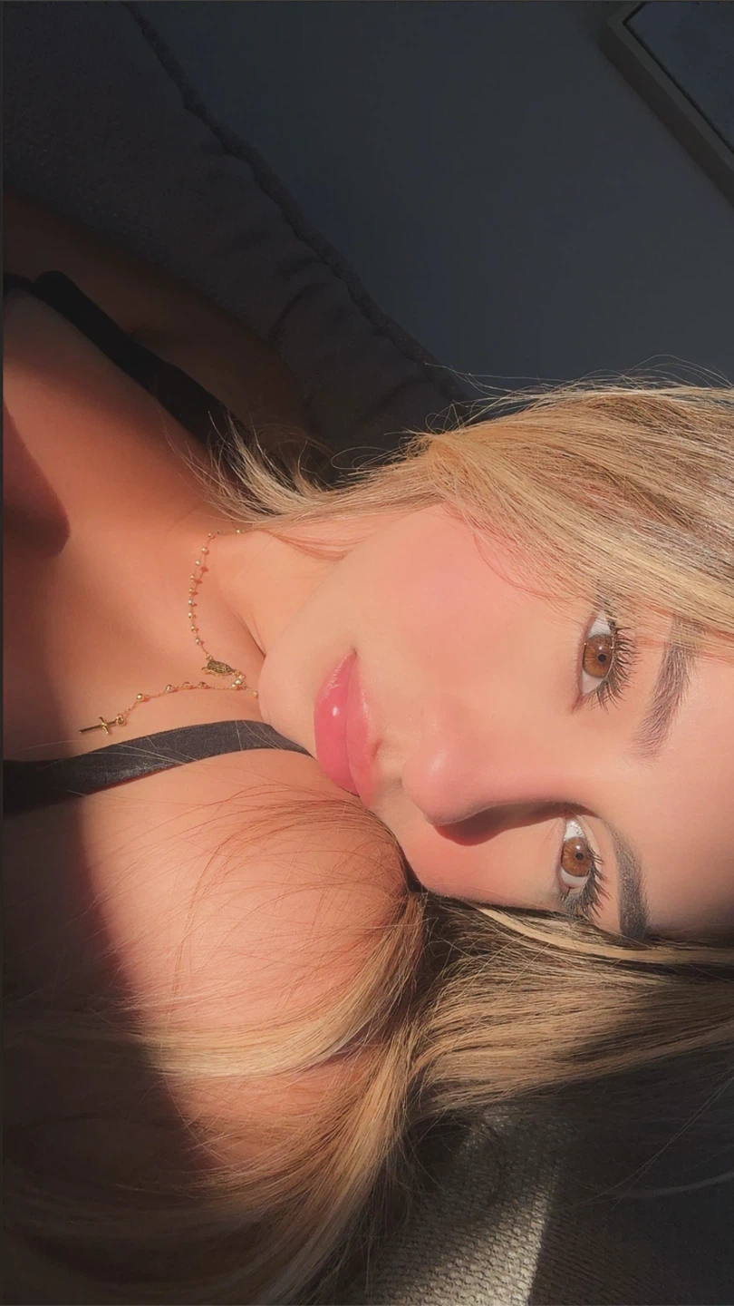 Sofia R profile