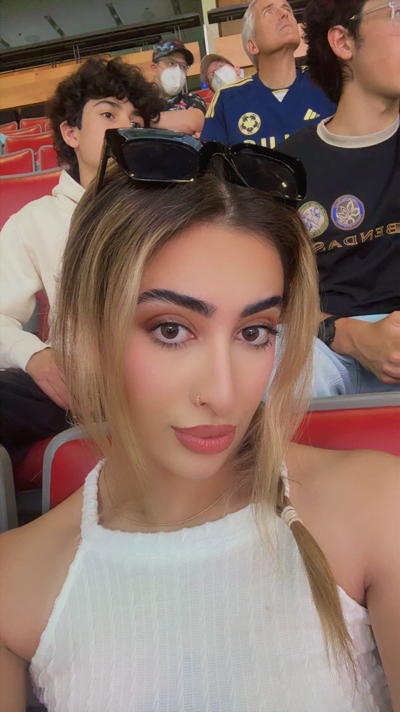 Negar profile