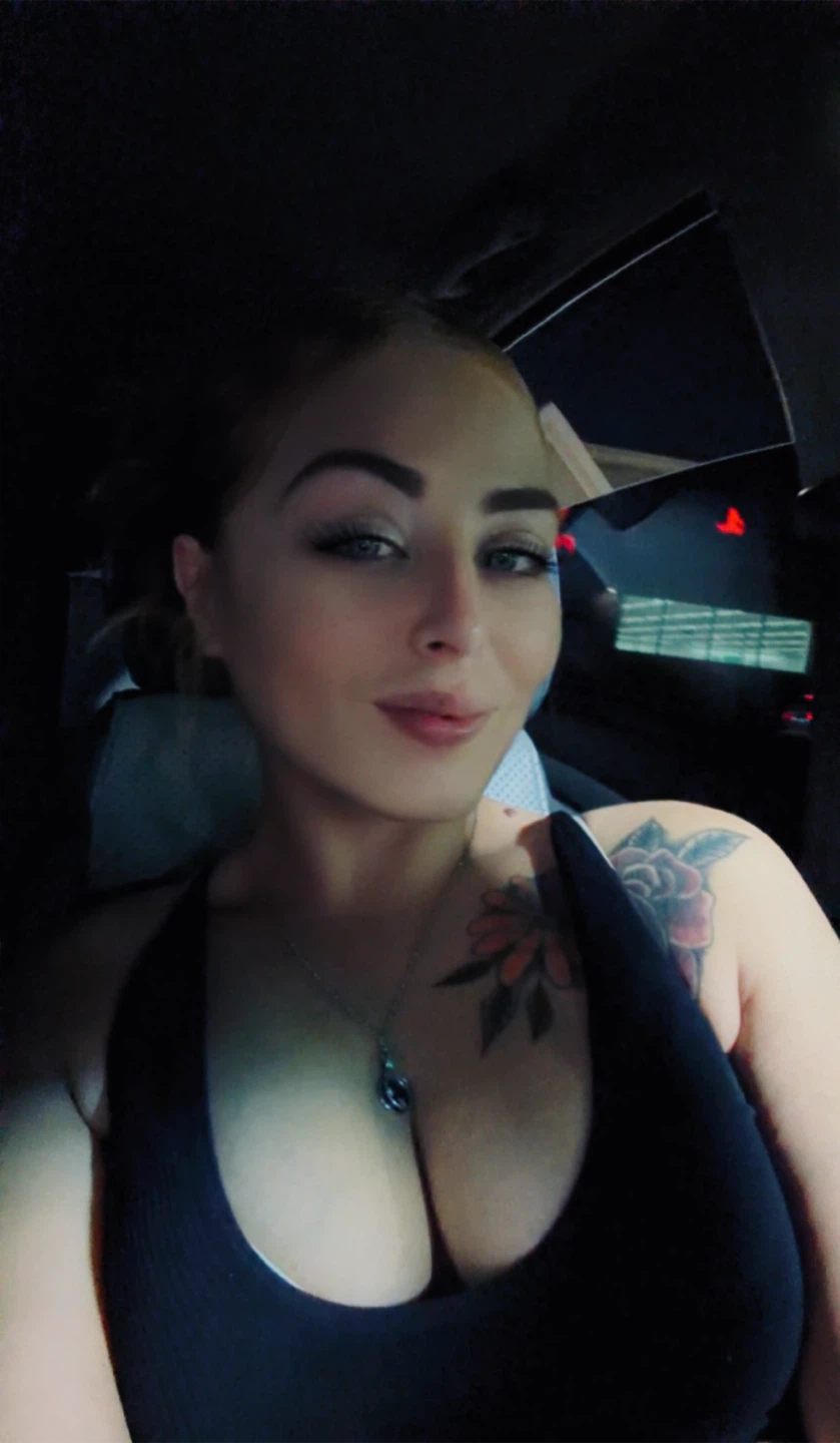 Amanda Torres profile