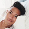 Russell Manzano profile