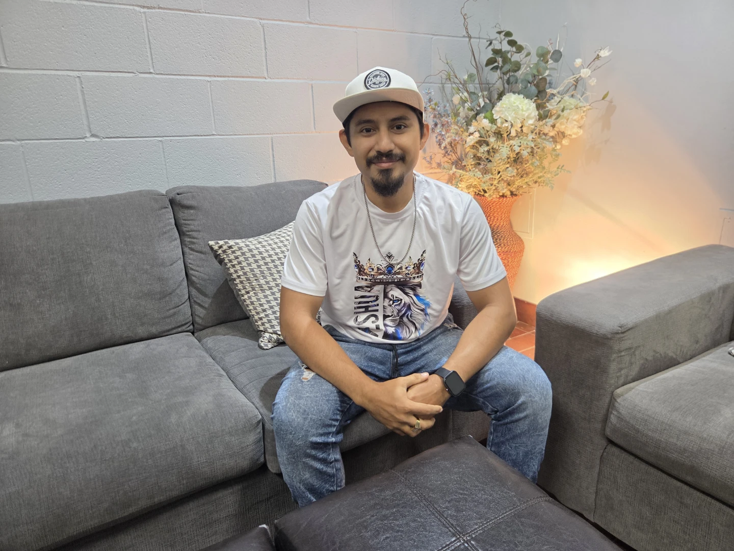 Azael Herrera profile