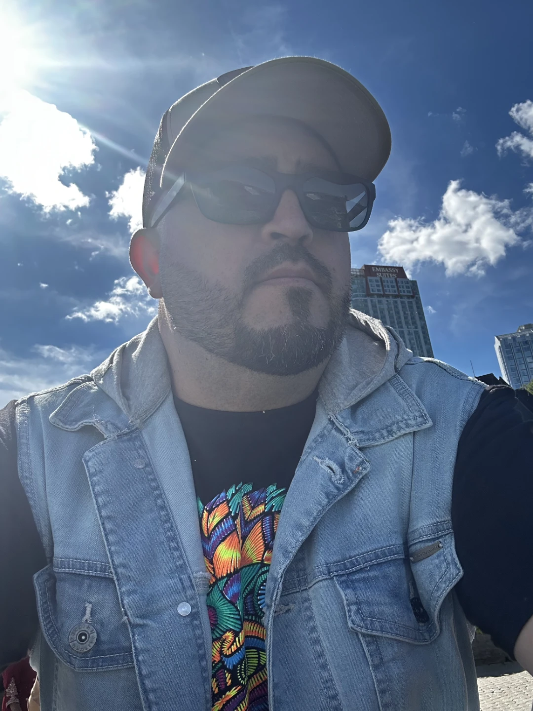 Cesar Glz profile