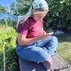 Dee profile