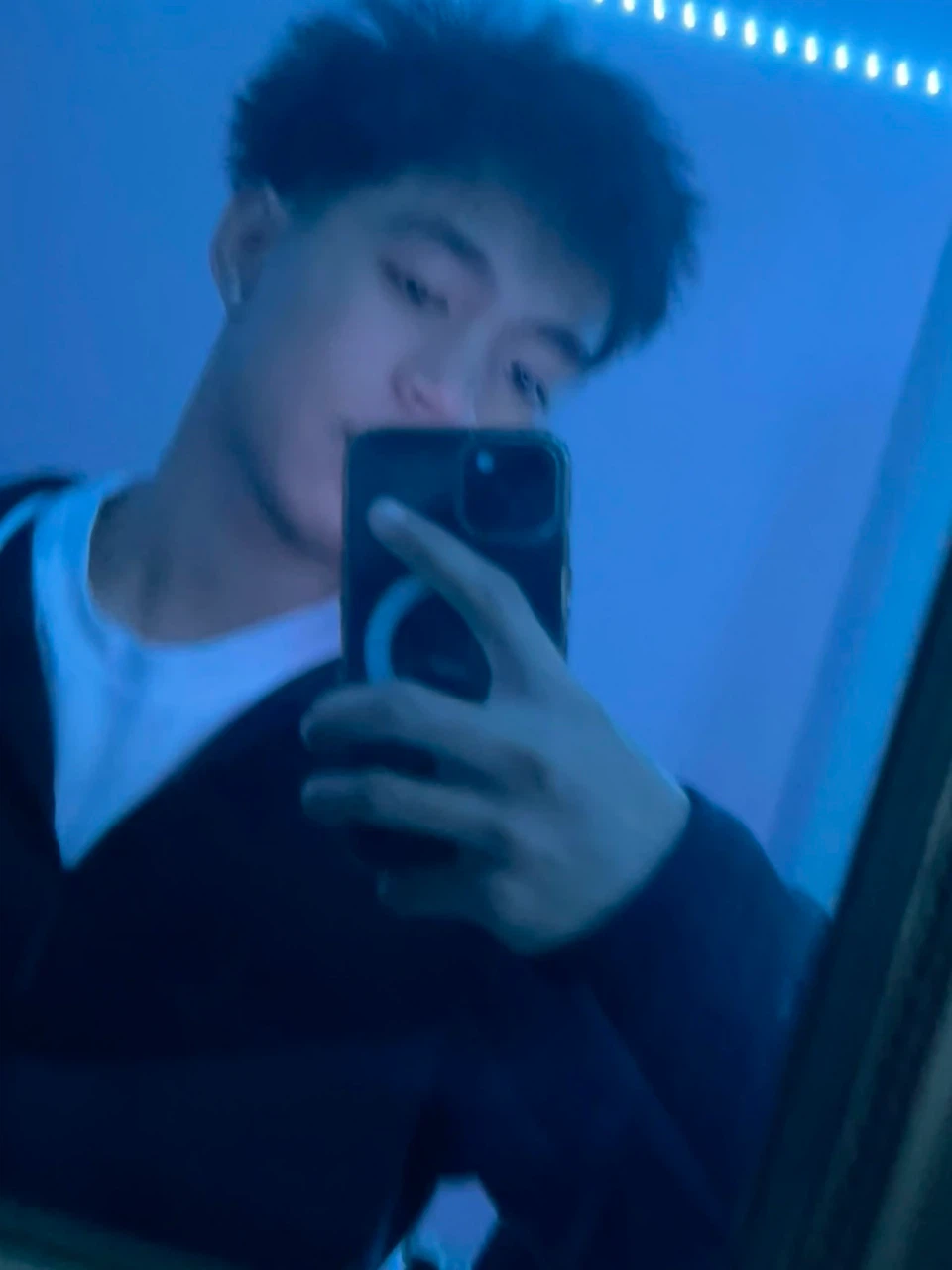 Max profile