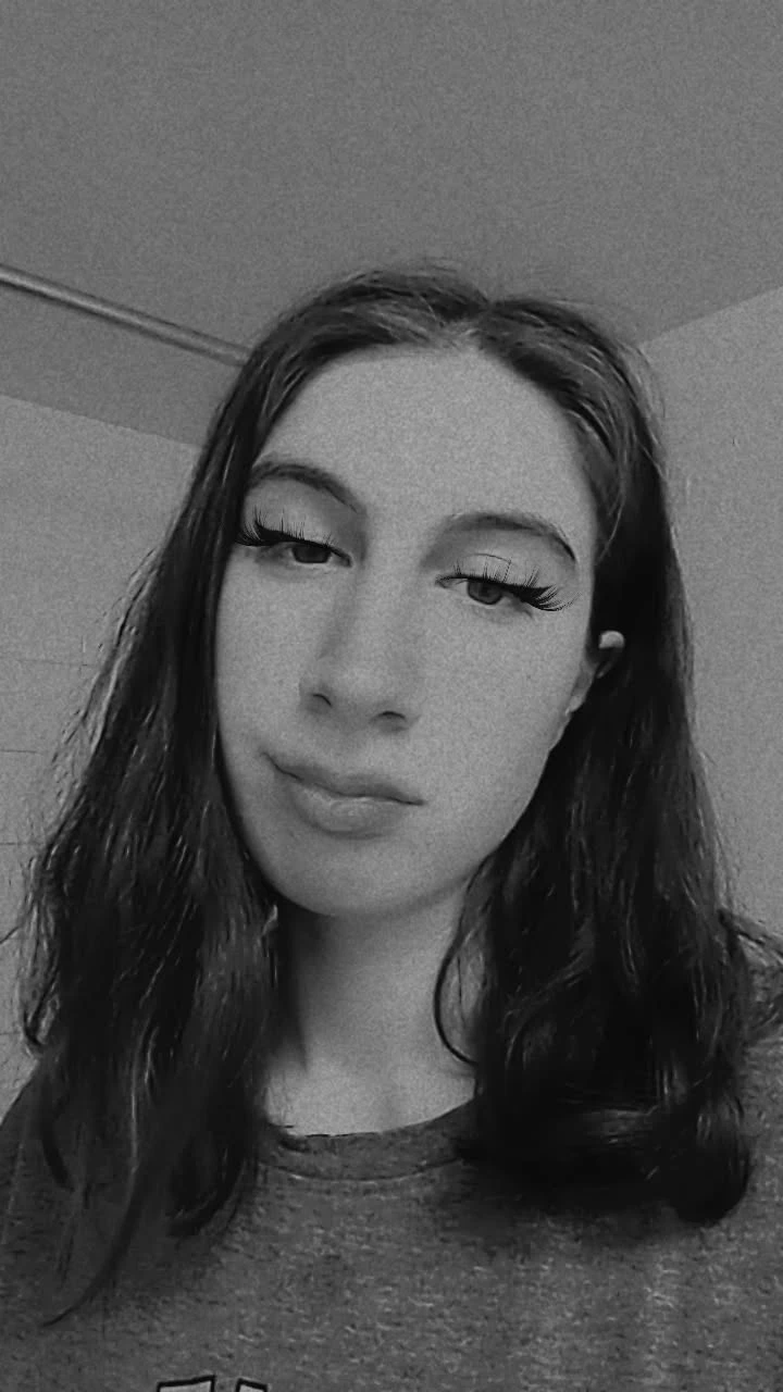 Mariana profile