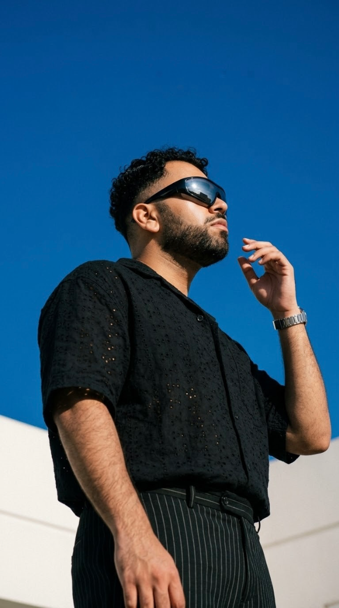 Akshay profile